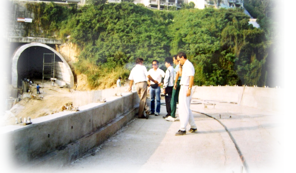 1990年11月-松山隧道之行車天橋建造工程